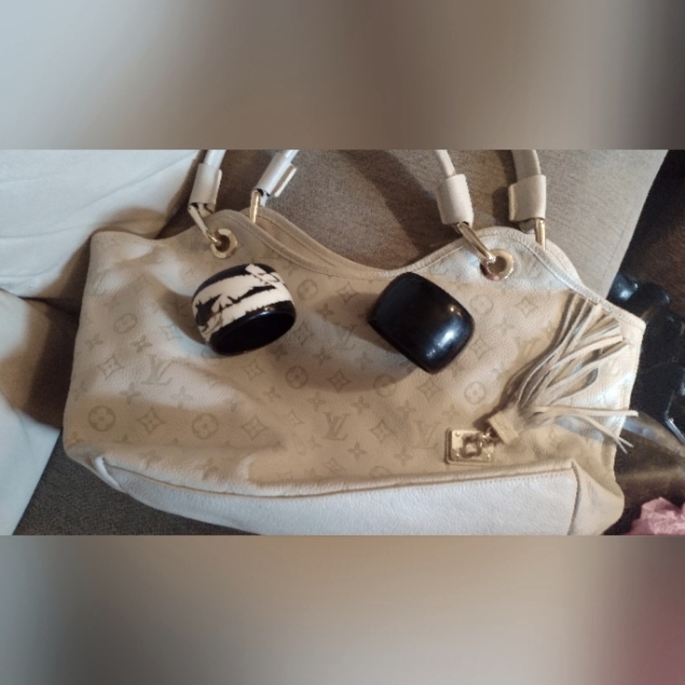 Vintage Bangles with Free Leather Tote bag
